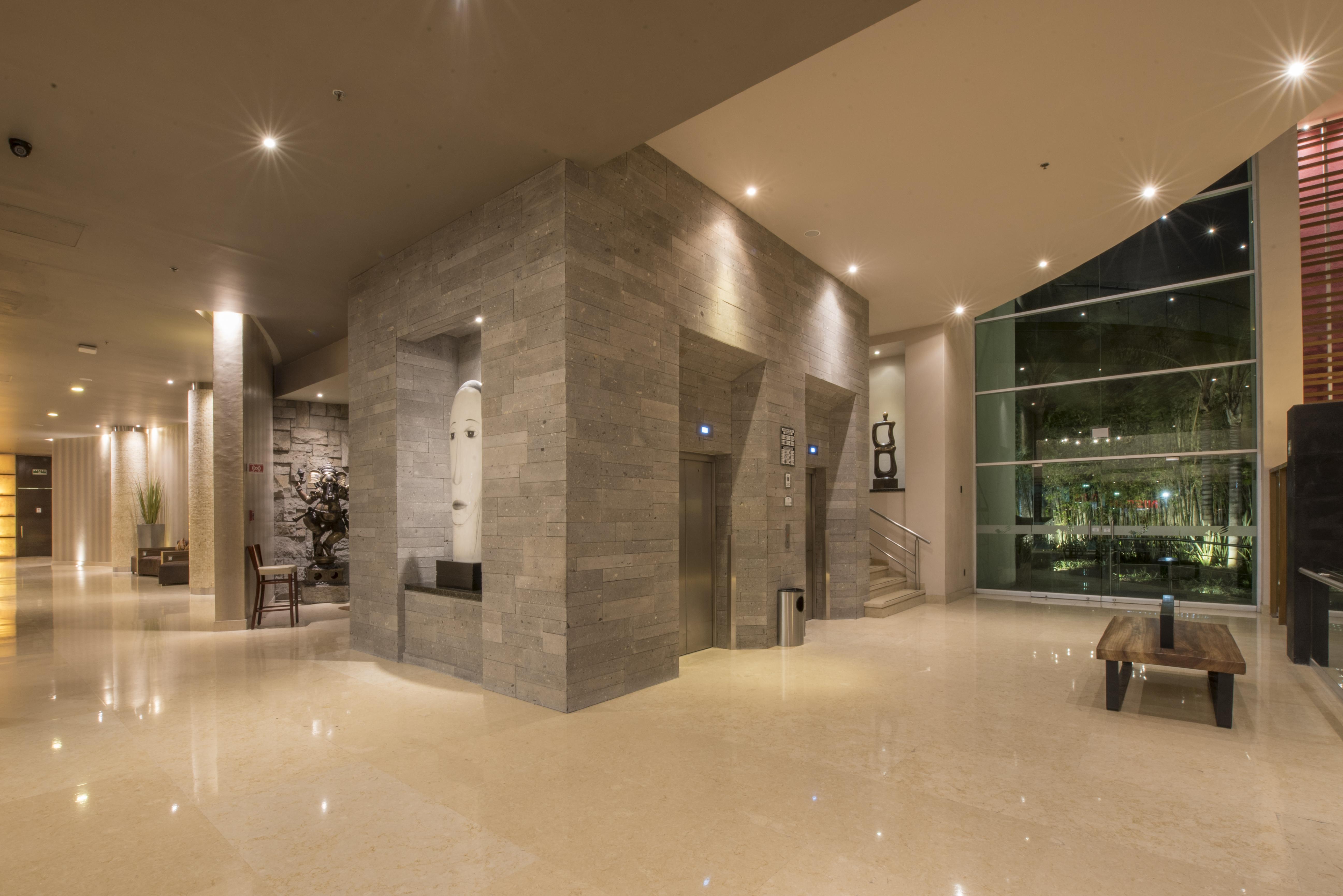 Hotel Victoria Ejecutivo à Guadalajara Extérieur photo