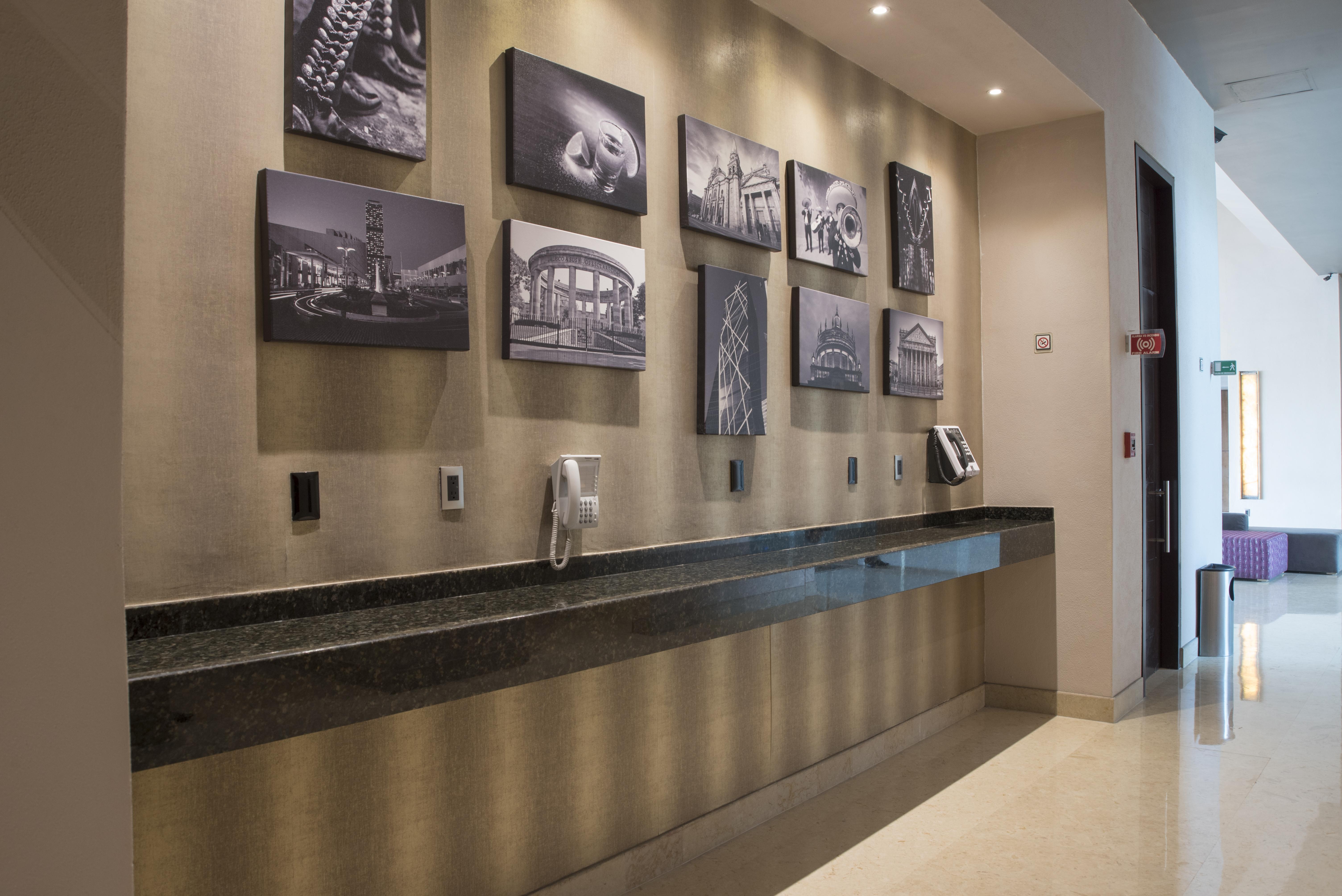 Hotel Victoria Ejecutivo à Guadalajara Extérieur photo