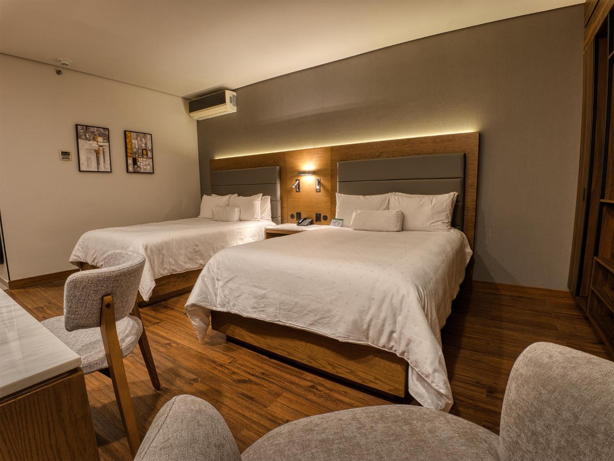 Hotel Victoria Ejecutivo à Guadalajara Extérieur photo
