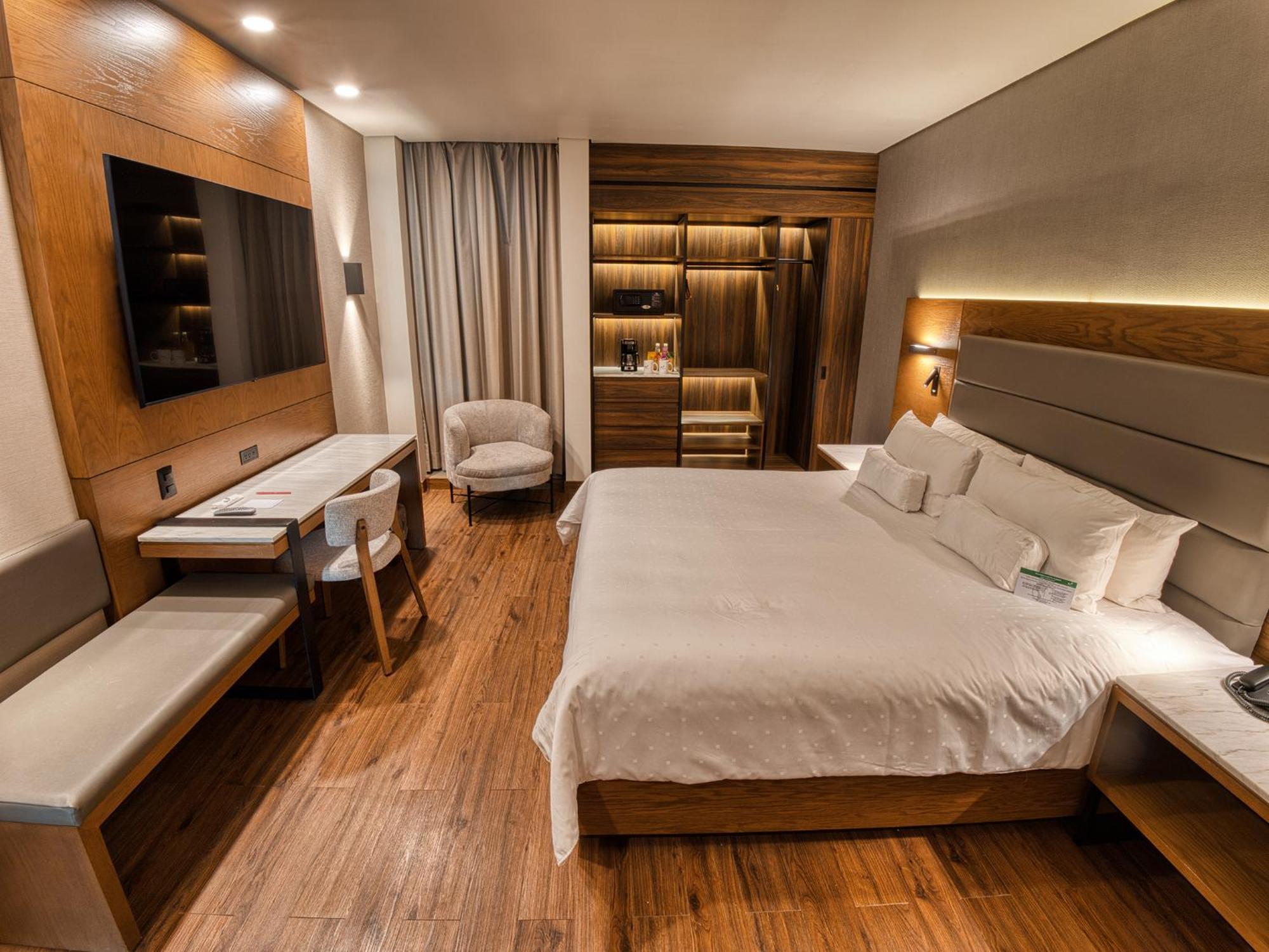 Hotel Victoria Ejecutivo à Guadalajara Extérieur photo