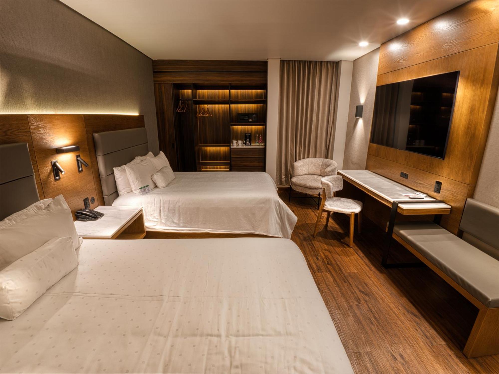 Hotel Victoria Ejecutivo à Guadalajara Extérieur photo